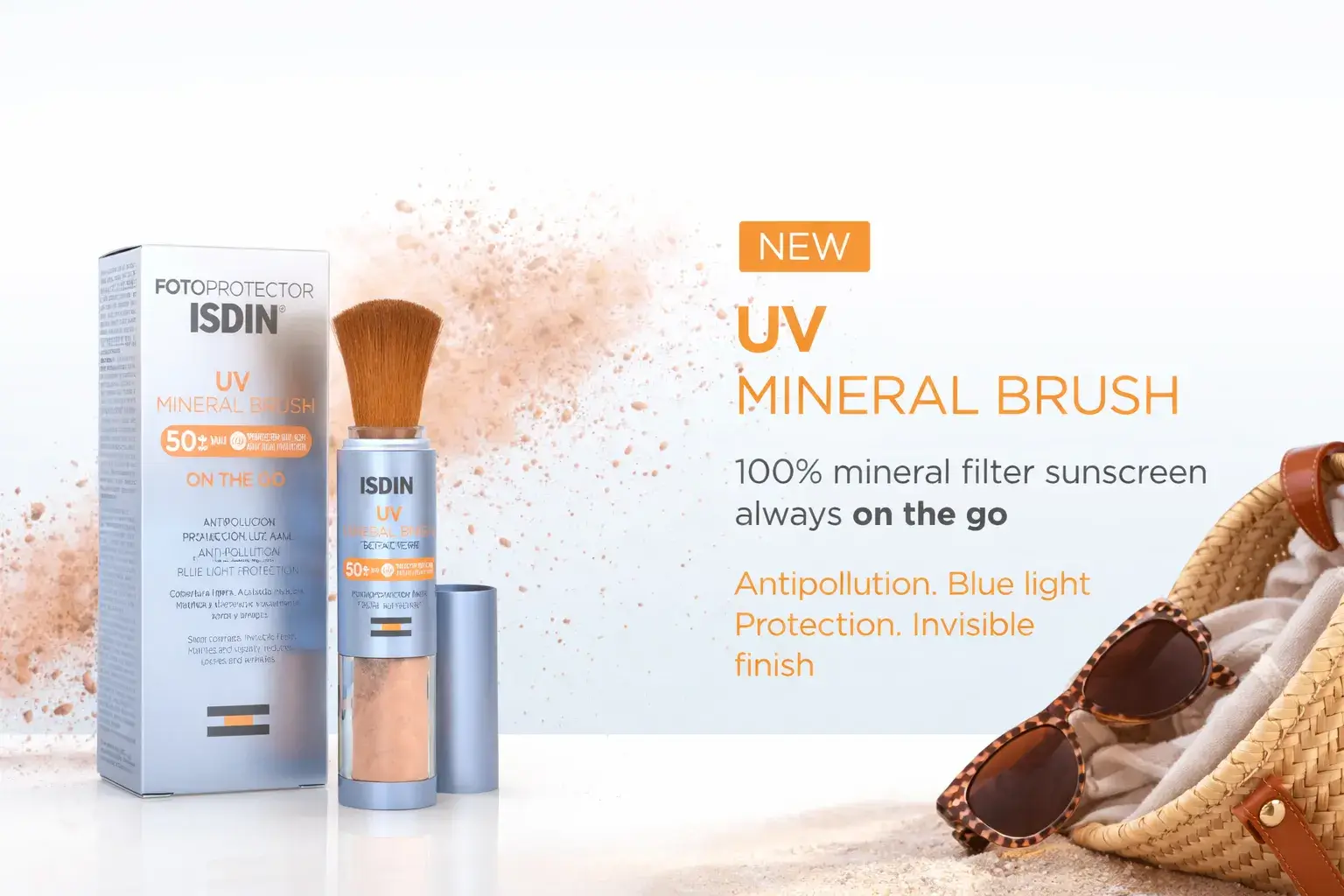 ISDIN UV Mineral Brush - Lifestyle 2